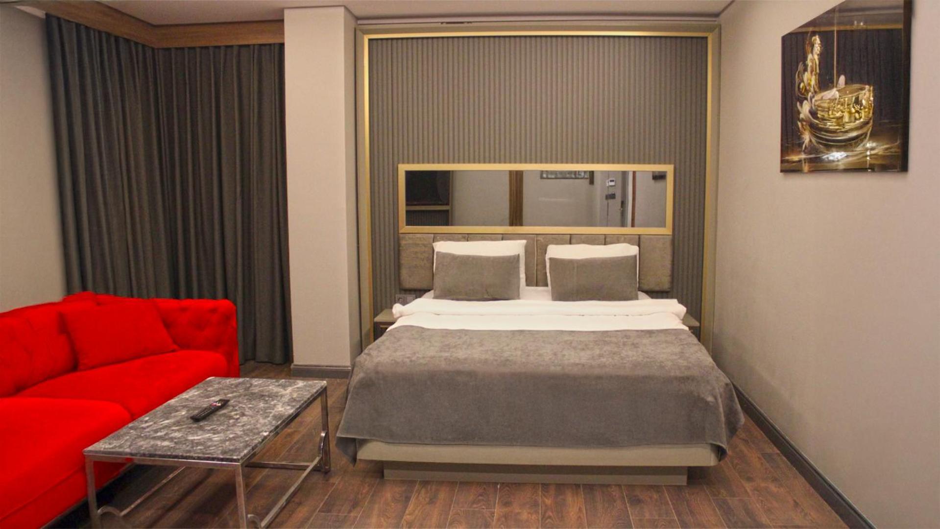 Otel 216 Eagle Palace 3*